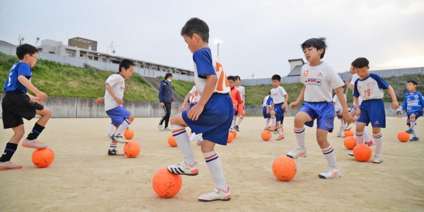 開校場所